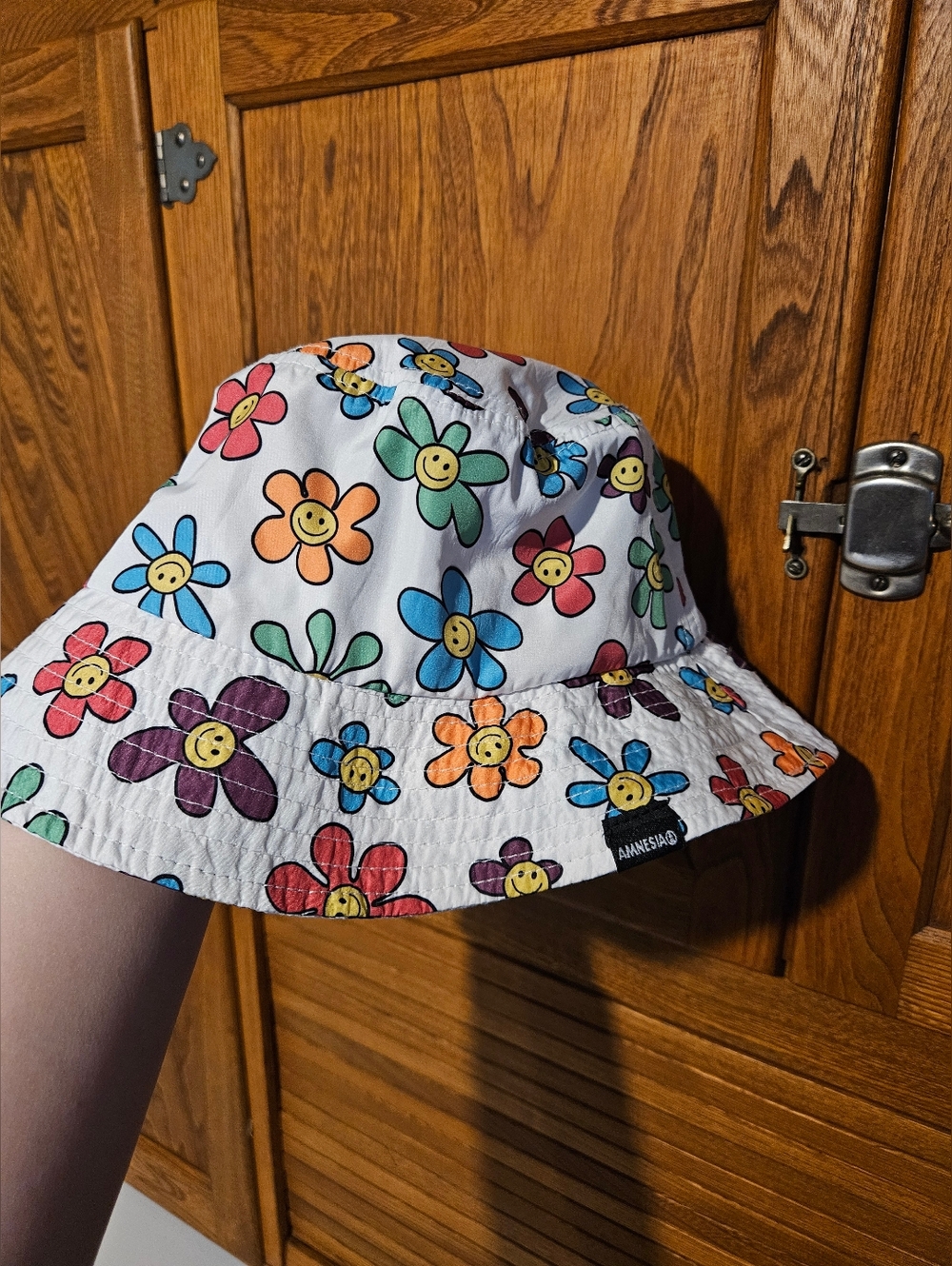 Amnesia Smiling Daisy Bucket Hat